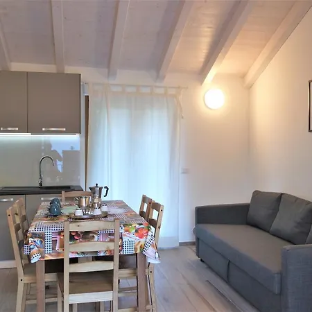 Casa Vacanze Loita 아파트 바메노